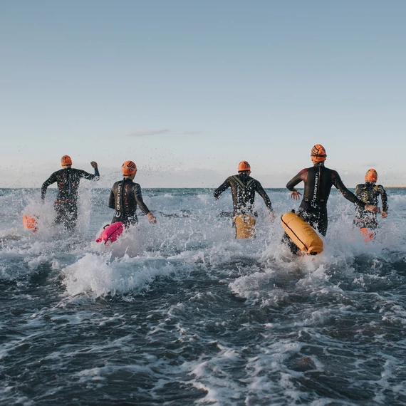 Finis biztonsági úszó bója, 28l, narancs, CSW, Dry Bag Bouy