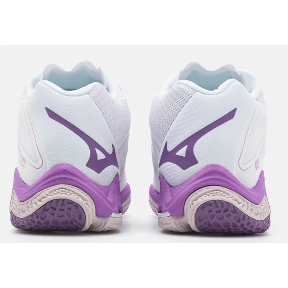Mizuno Wave Lightning Z8 MID röplabda cipő